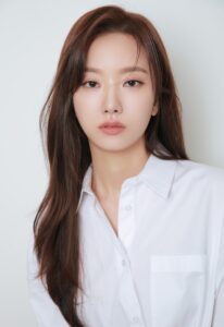 Kang Min Ji